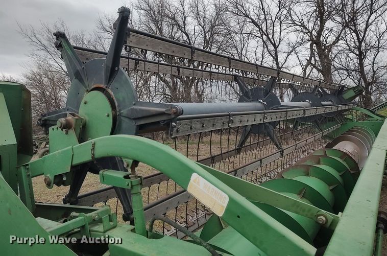 image for item DQ0359 John Deere 224  flex head