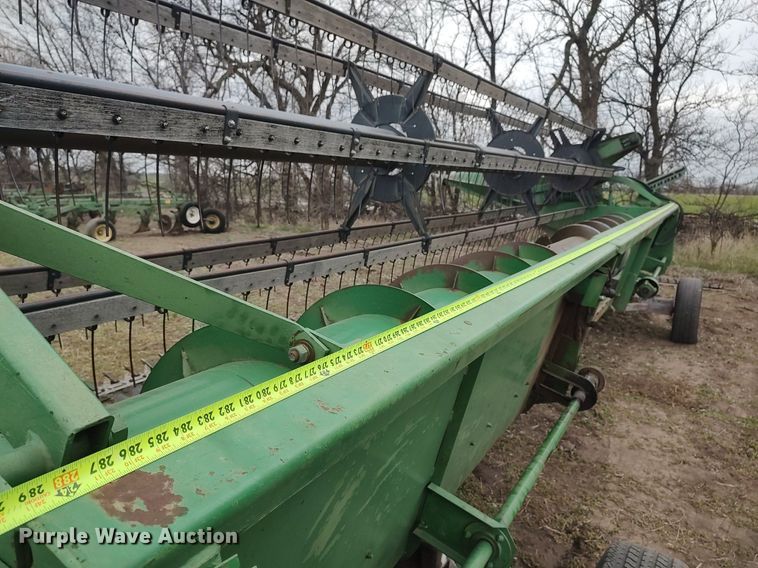 image for item DQ0359 John Deere 224  flex head