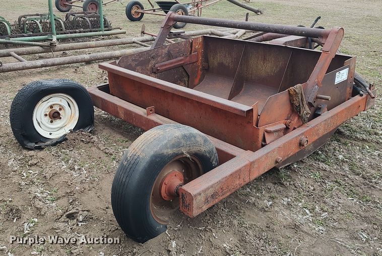 image for item DQ0366 Scraper