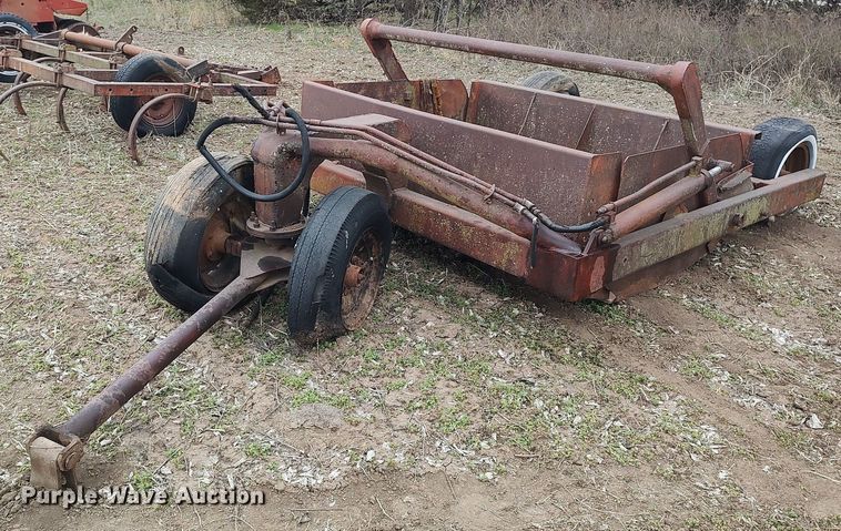 image for item DQ0366 Scraper