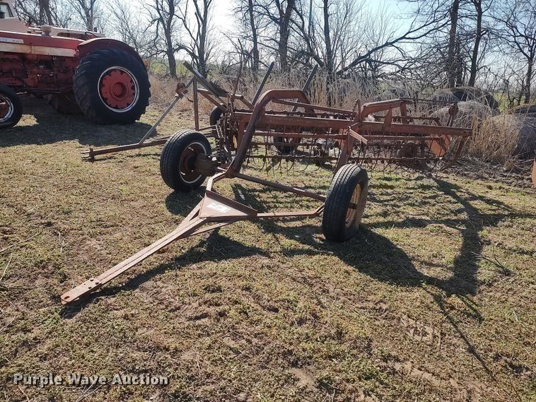 image for item DQ0372 Hay rake