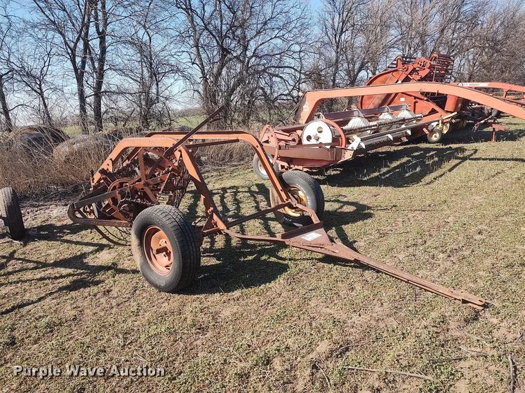 image for item DQ0372 Hay rake