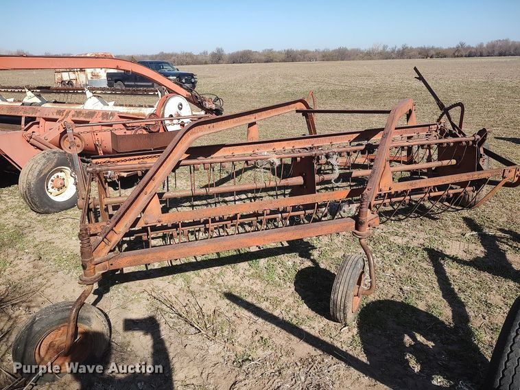 image for item DQ0372 Hay rake