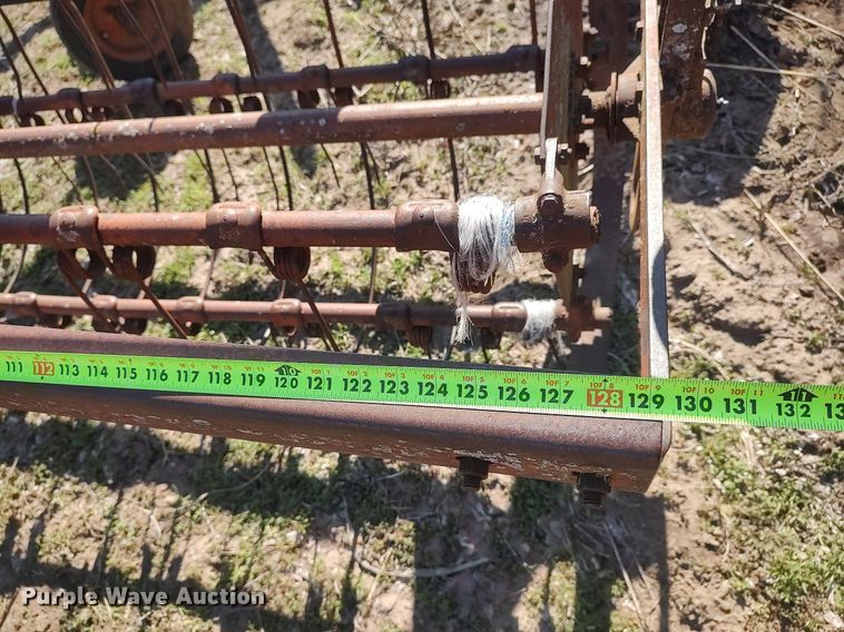 image for item DQ0372 Hay rake