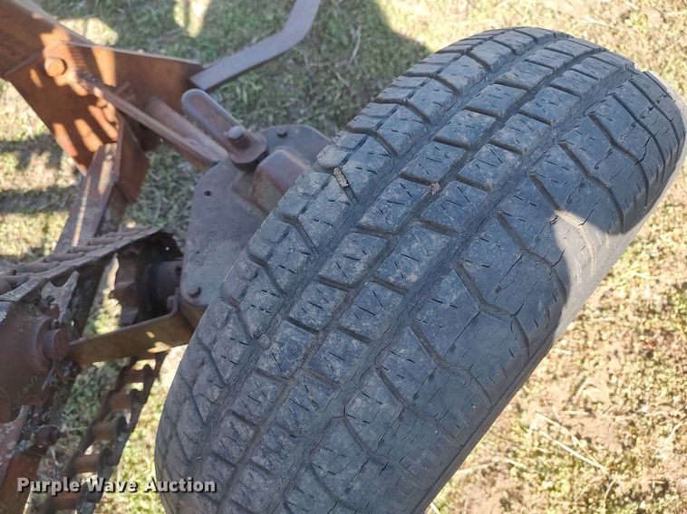 image for item DQ0372 Hay rake