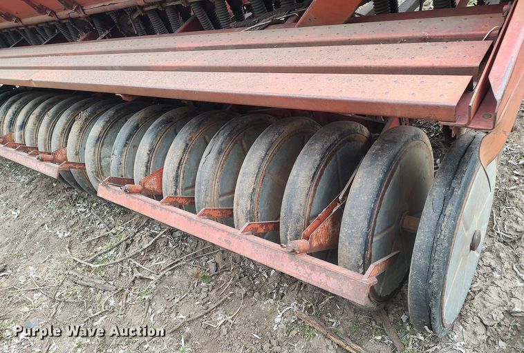 image for item DQ0373 International  grain drill