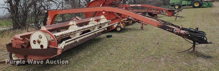 image for item DQ0374 Hesston 1014  swather / windrower