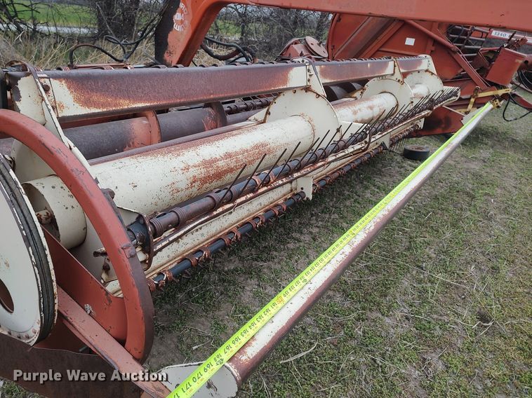 image for item DQ0374 Hesston 1014  swather / windrower