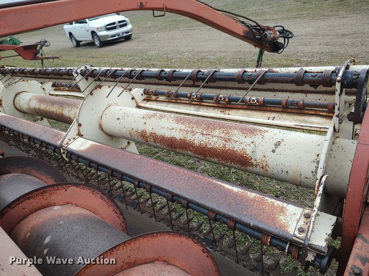 image for item DQ0374 Hesston 1014  swather / windrower