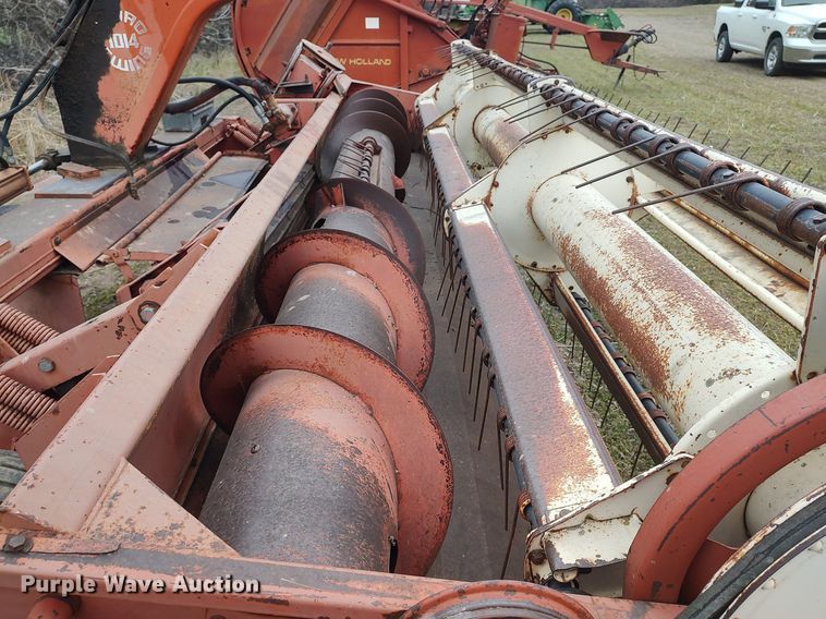 image for item DQ0374 Hesston 1014  swather / windrower