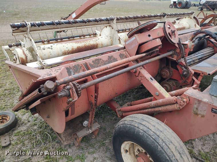 image for item DQ0374 Hesston 1014  swather / windrower
