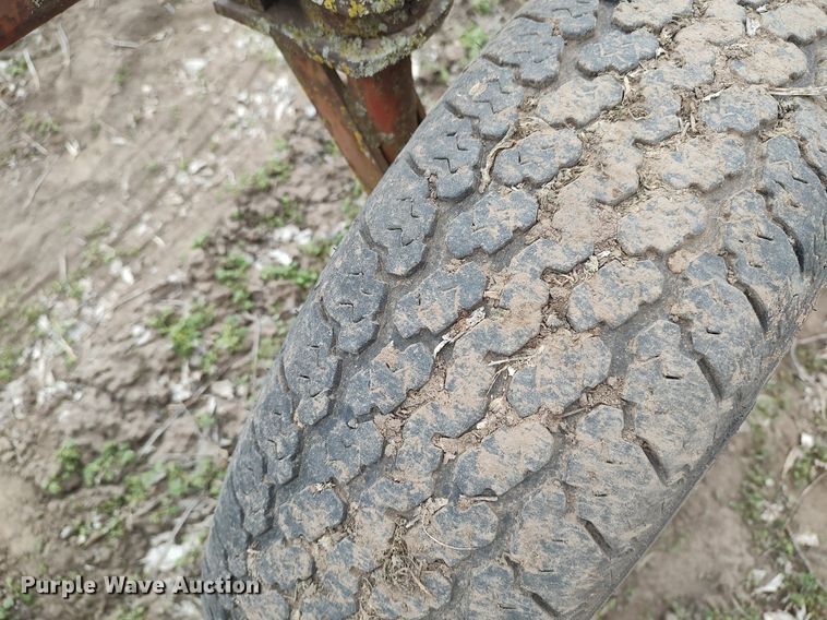 image for item DQ0376 Spring tooth harrow