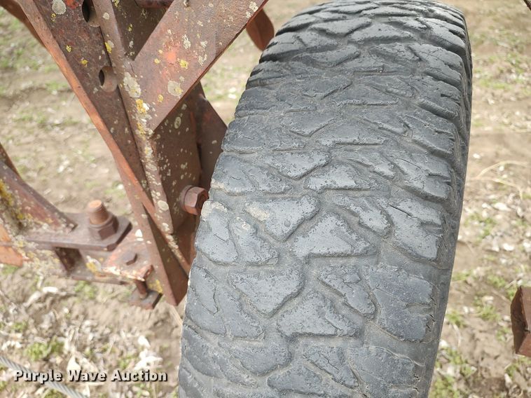 image for item DQ0376 Spring tooth harrow