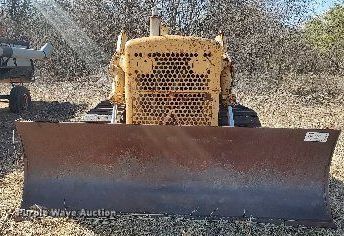 image for item DQ0379 Allis Chalmers  dozer