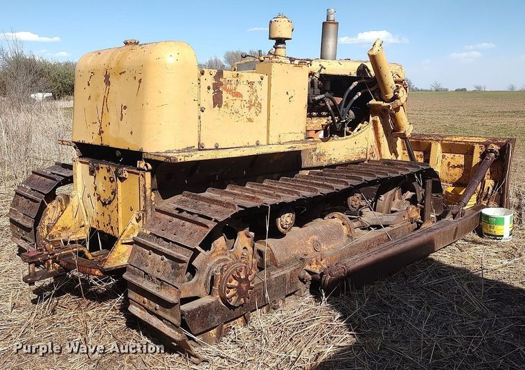 image for item DQ0379 Allis Chalmers  dozer