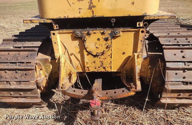 image for item DQ0379 Allis Chalmers  dozer