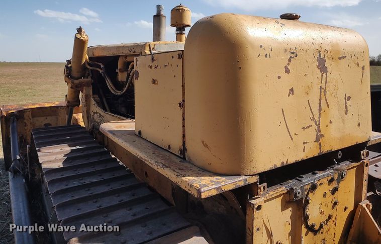 image for item DQ0379 Allis Chalmers  dozer