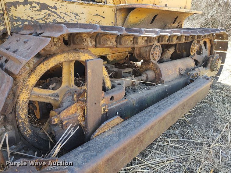image for item DQ0379 Allis Chalmers  dozer