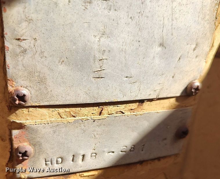 image for item DQ0379 Allis Chalmers  dozer