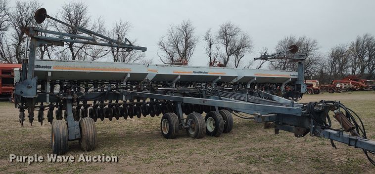 image for item DQ0381 CrustBuster 3400 DD45X8  grain drill