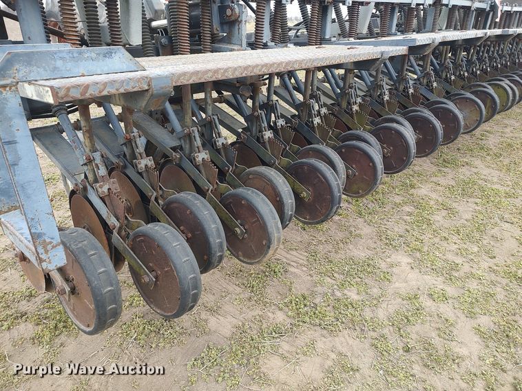 image for item DQ0381 CrustBuster 3400 DD45X8  grain drill