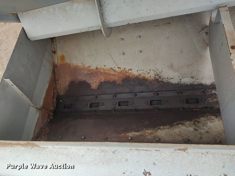 image for item DQ0381 CrustBuster 3400 DD45X8  grain drill