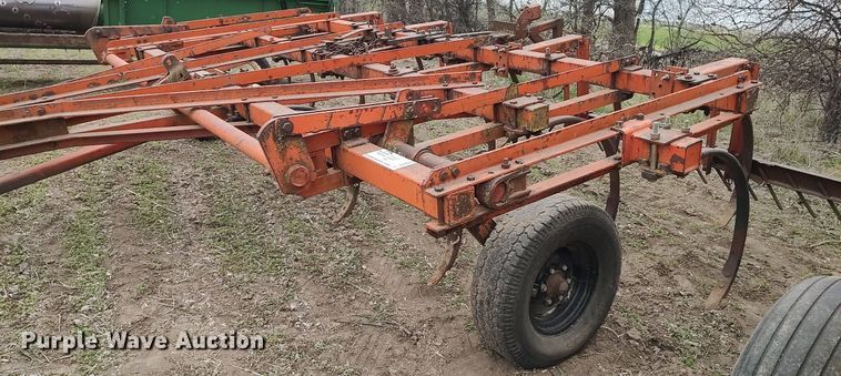 image for item DQ0382 Chisel