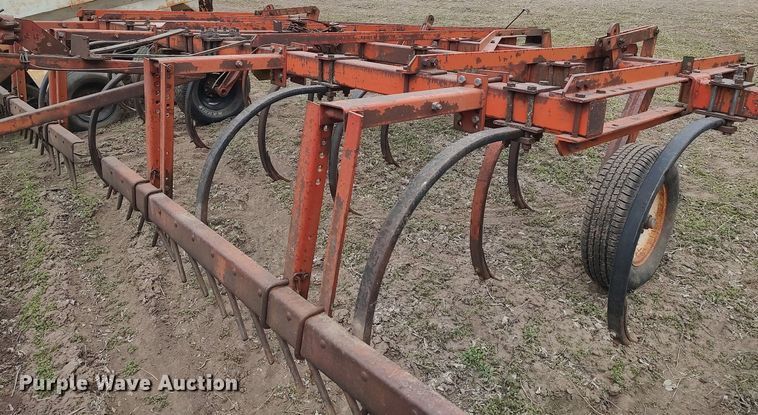 image for item DQ0382 Chisel