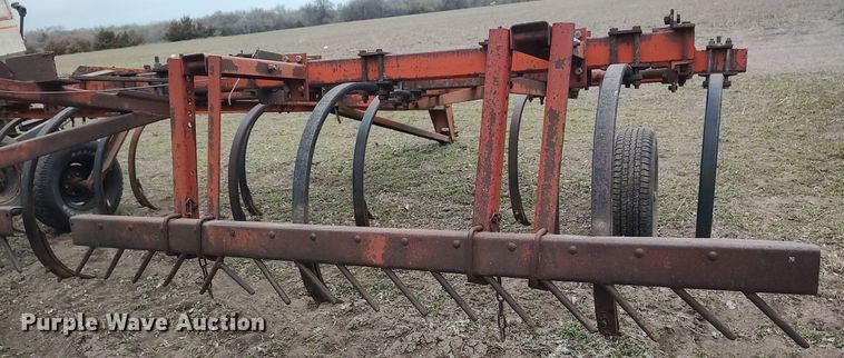 image for item DQ0382 Chisel