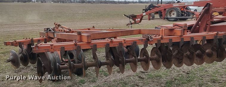 image for item DQ0383 Miller  off-set disk