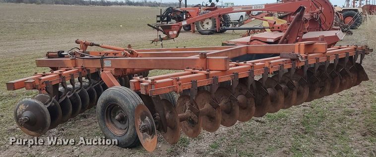 image for item DQ0383 Miller  off-set disk