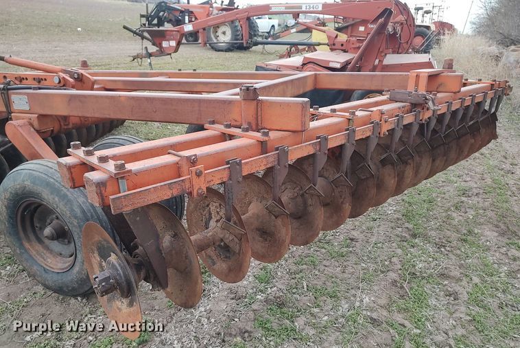 image for item DQ0383 Miller  off-set disk