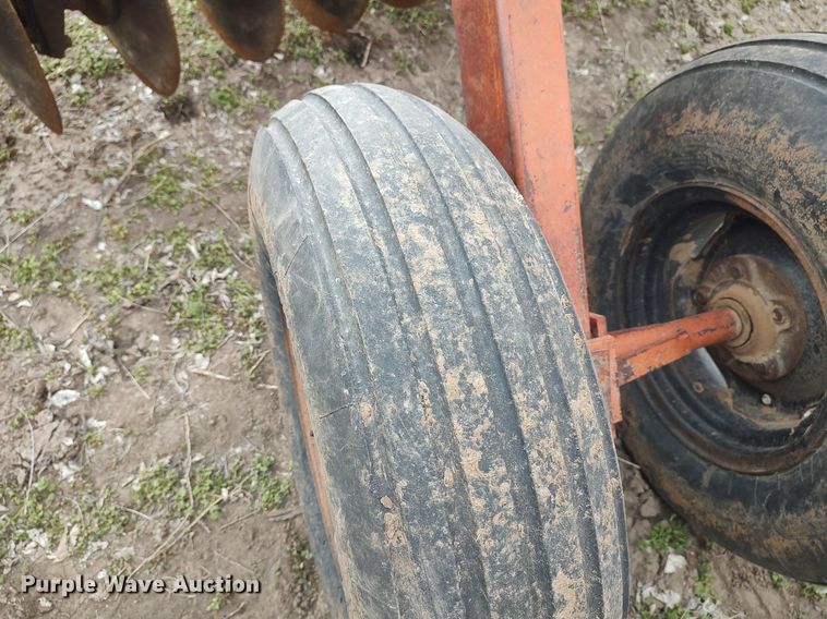 image for item DQ0383 Miller  off-set disk