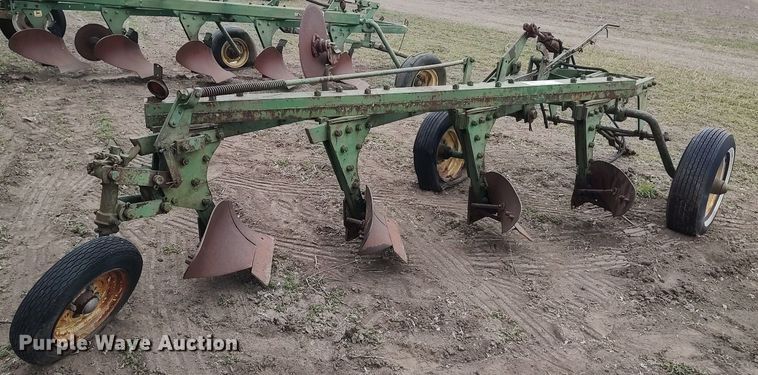 image for item DQ0384 John Deere  four bottom plow