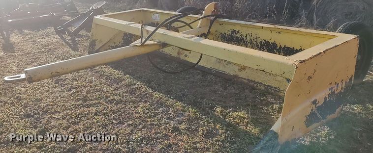 image for item DQ0385 10' W box blade