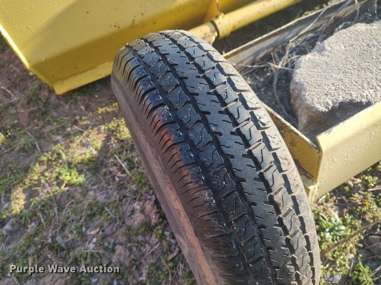 image for item DQ0385 10' W box blade