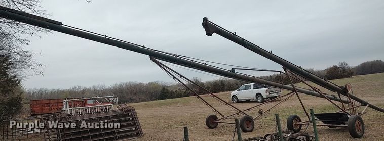 image for item DQ0388 (2) grain augers