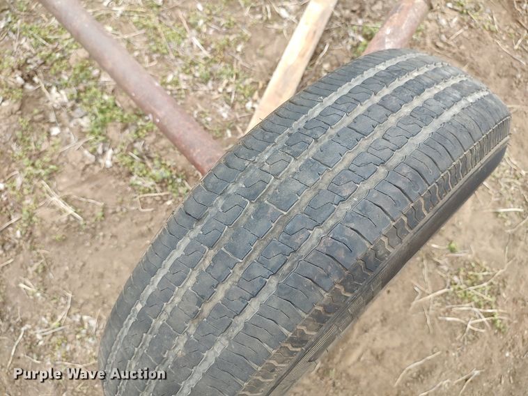 image for item DQ0388 (2) grain augers