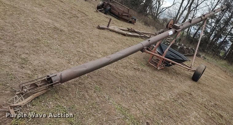 image for item DQ0388 (2) grain augers