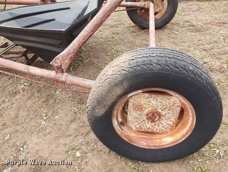 image for item DQ0388 (2) grain augers