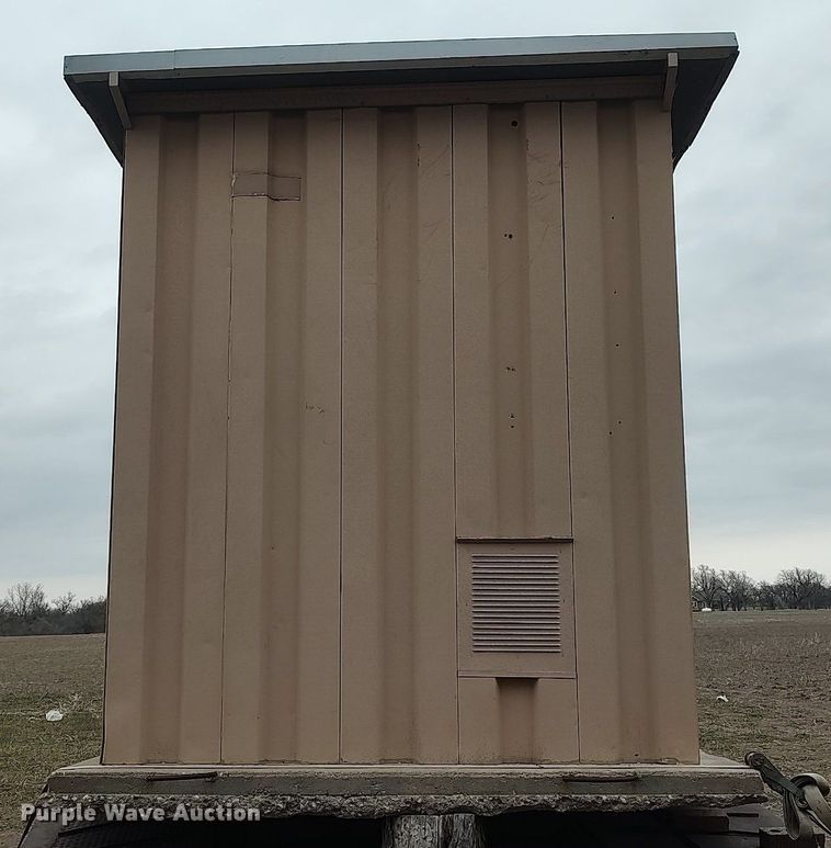 image for item DQ0392 Metal shed