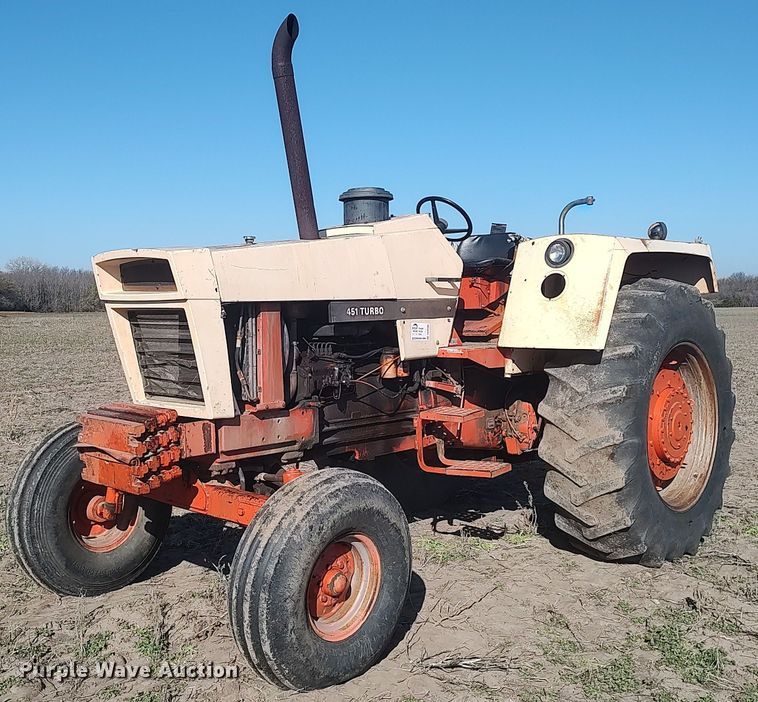 image for item DQ0396 1973 Case 1175 Agri King  tractor