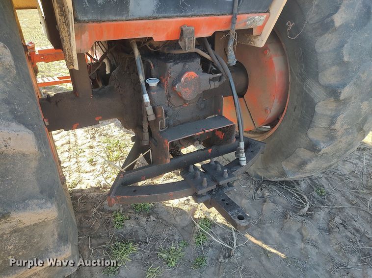 image for item DQ0396 1973 Case 1175 Agri King  tractor