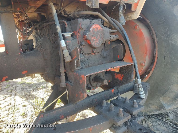 image for item DQ0396 1973 Case 1175 Agri King  tractor