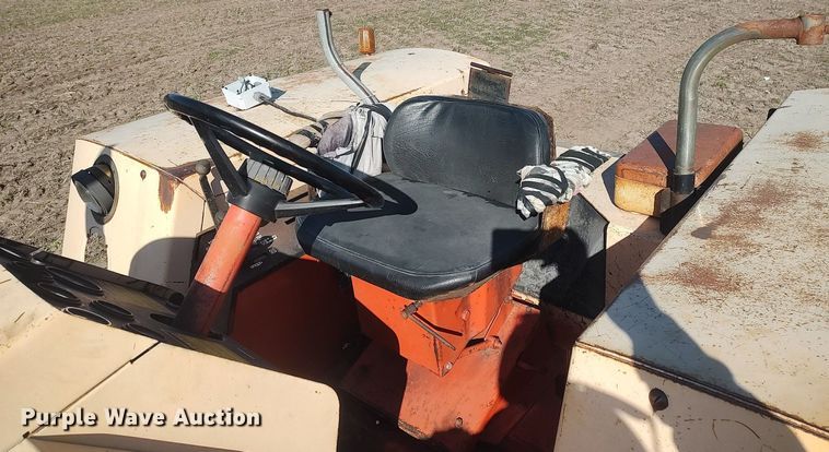 image for item DQ0396 1973 Case 1175 Agri King  tractor