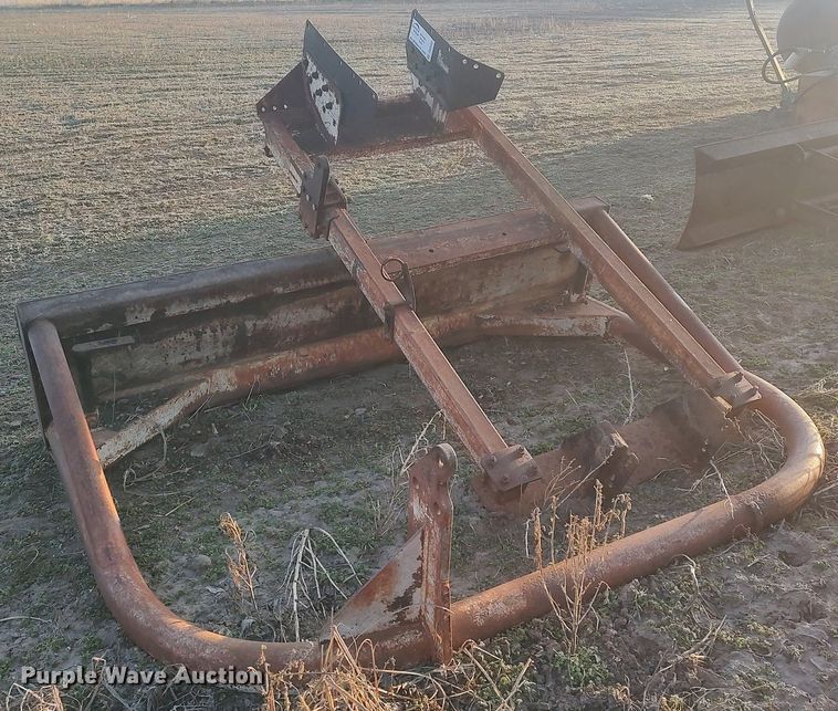 image for item DQ0422 8' W dozer blade