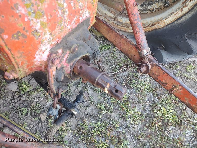 image for item DQ0425 Ford  tractor