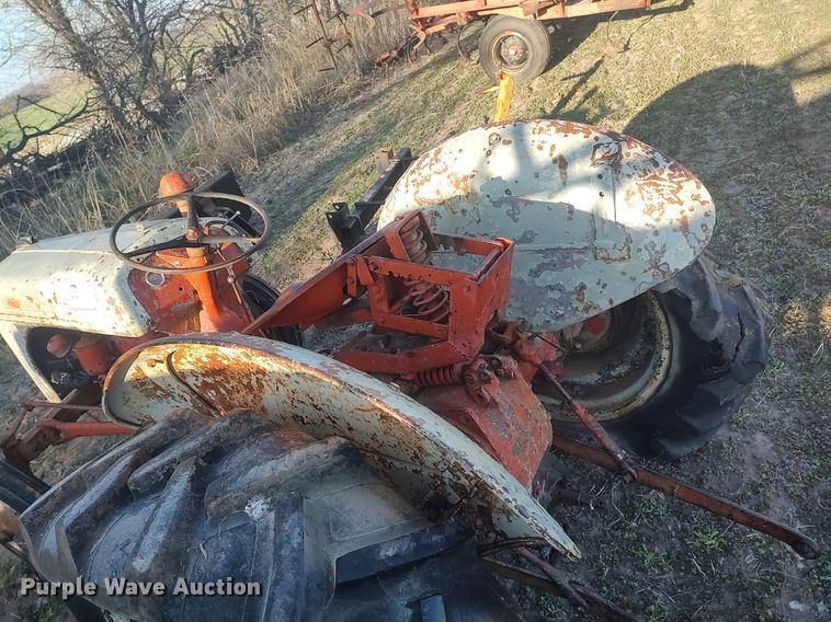 image for item DQ0425 Ford  tractor
