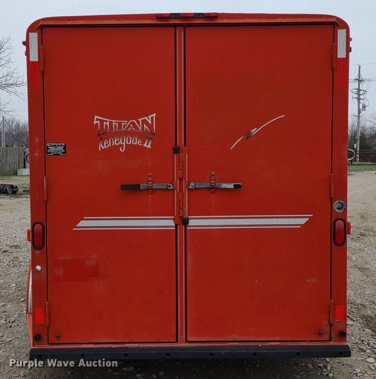 image for item DQ1589 1998 Titan Renegade II  livestock trailer
