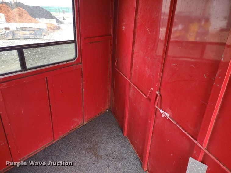 image for item DQ1589 1998 Titan Renegade II  livestock trailer